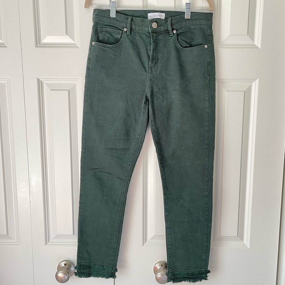 OLIVE GREEN LOFT DENIM PANTS SIZE 6